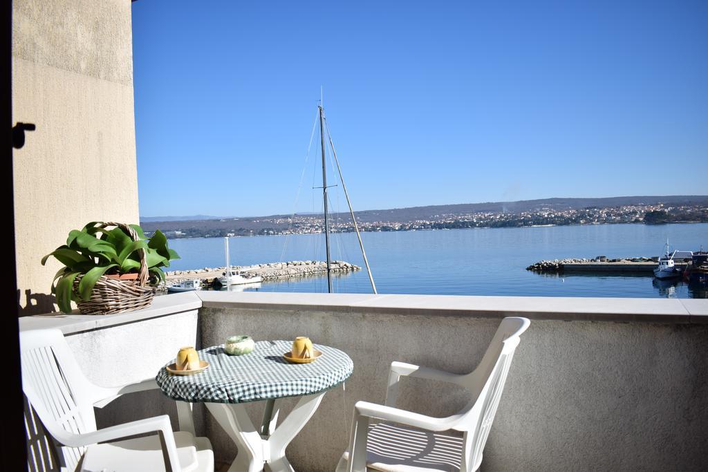 Apartments Blue Dream Malinska Εξωτερικό φωτογραφία