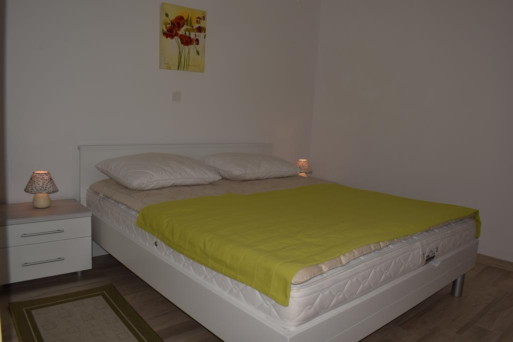 Apartments Blue Dream Malinska Εξωτερικό φωτογραφία