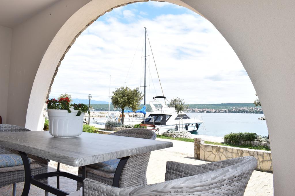 Apartments Blue Dream Malinska Εξωτερικό φωτογραφία
